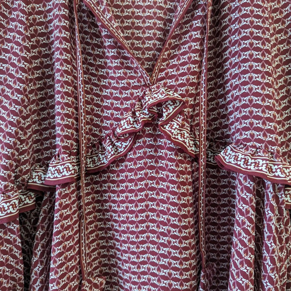 Max Studio Ruffled Balloon Sleeve Blouse - Size M/L - EUC  Burgundy Maroon Red - Picture 9 of 10